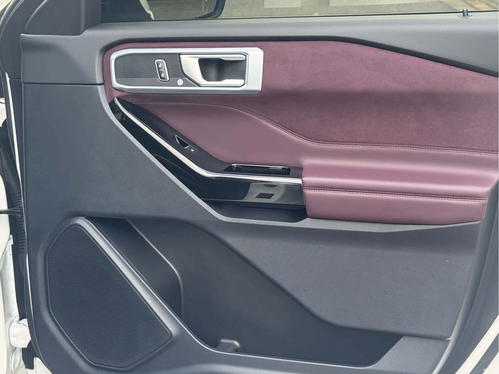 Ford Explorer, 2024 17