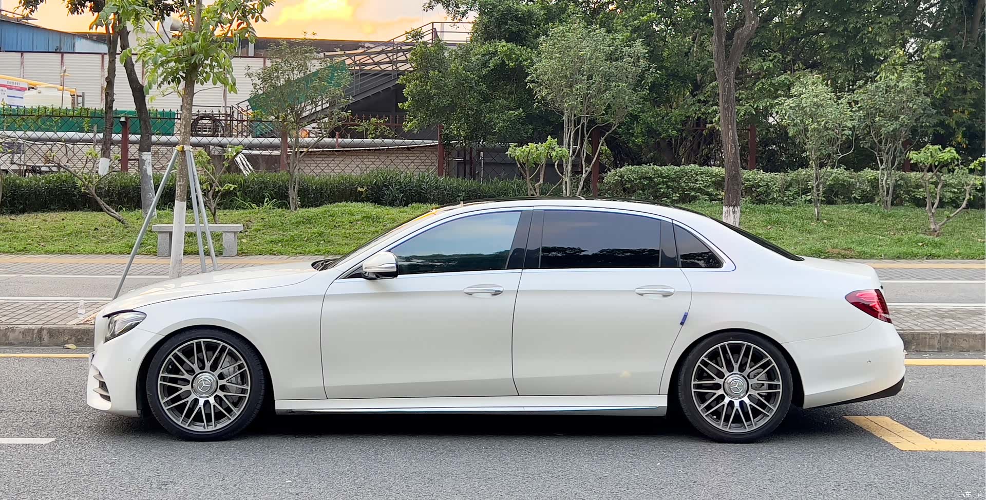 Mercedes-Benz E-Class, 2017 4
