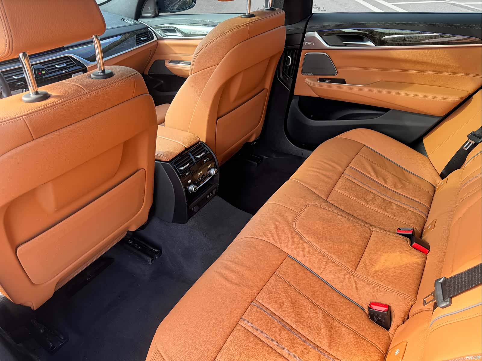 BMW 6 Series GT, 2024 12