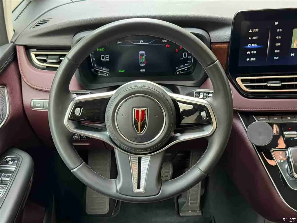 Hongqi HQ9, 2022 6