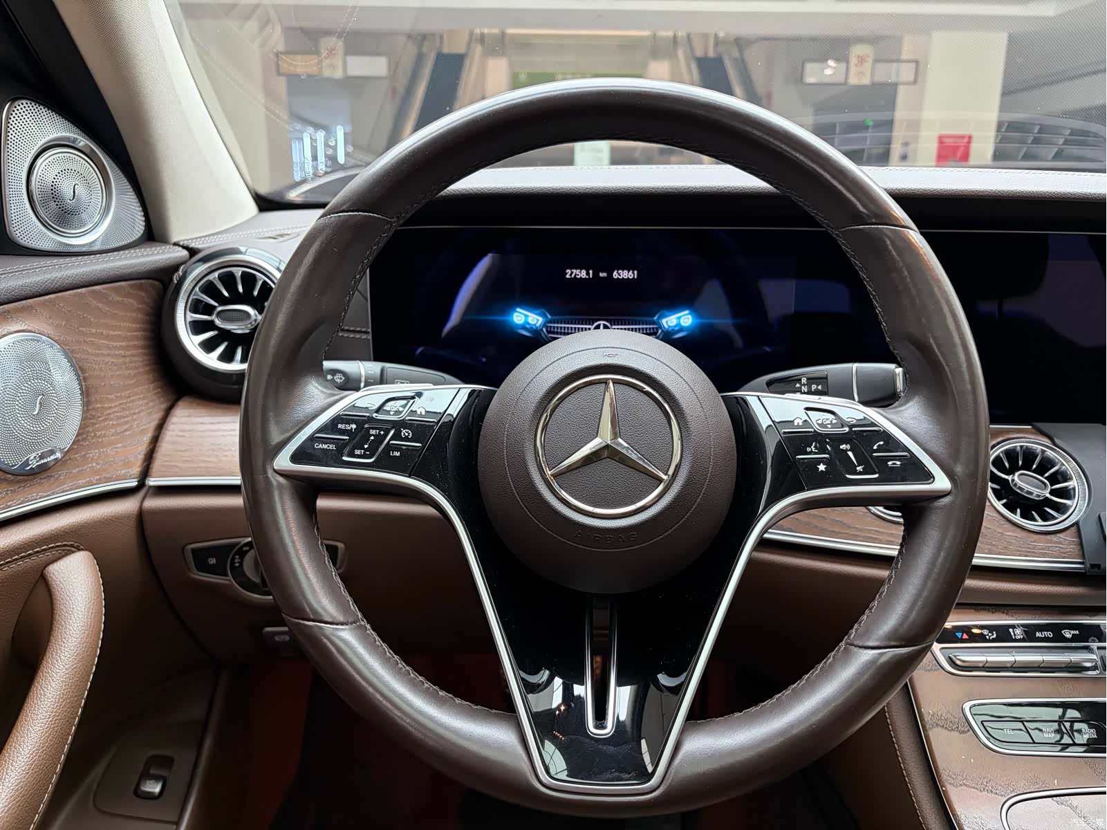 Mercedes-Benz E-Class, 2021 10
