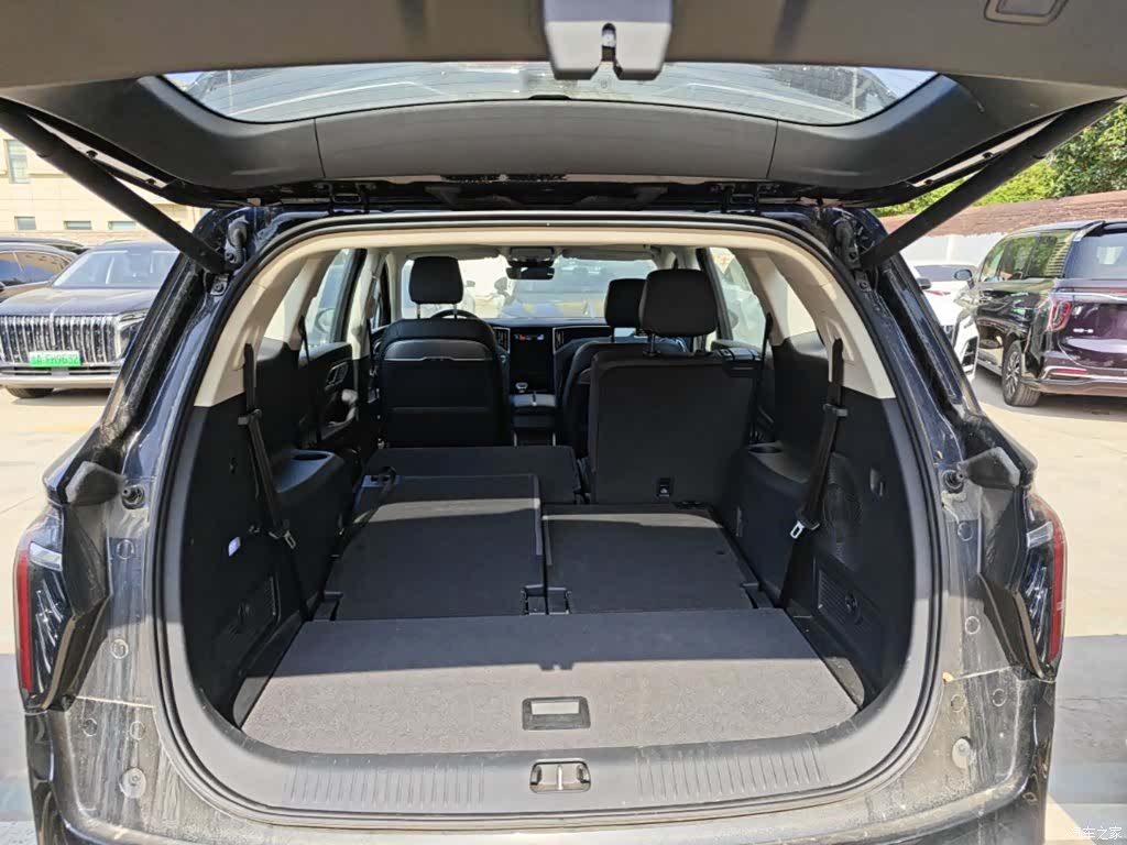 Hongqi HS7, 2024 19