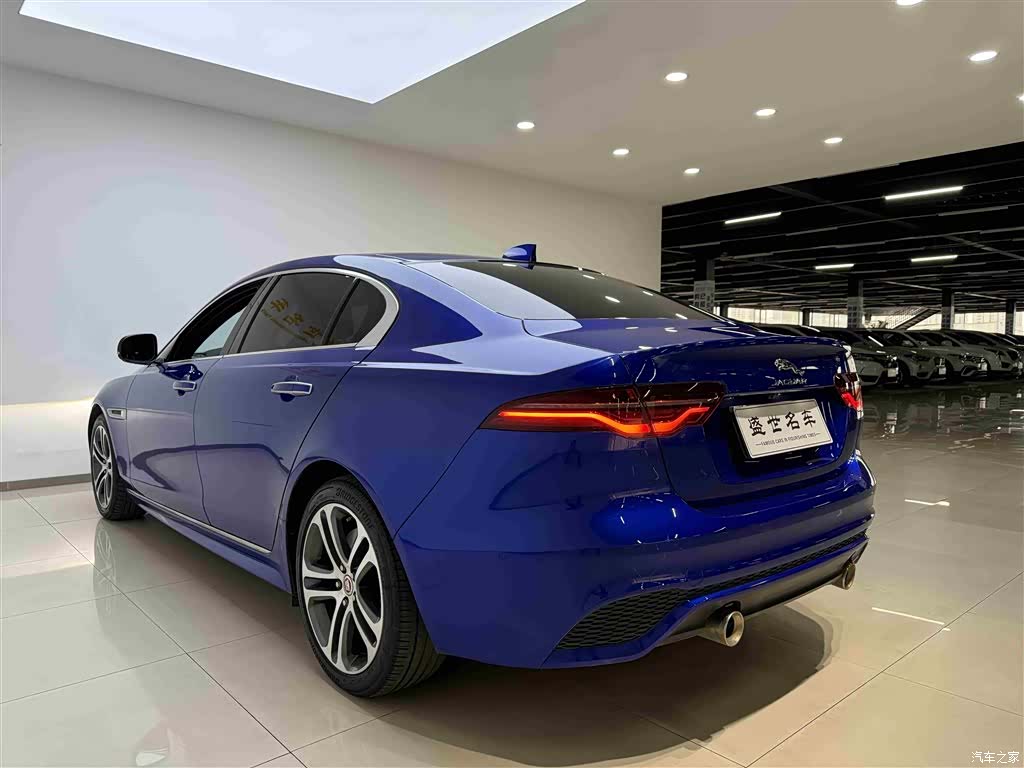 Land Rover XEL, 2020 19