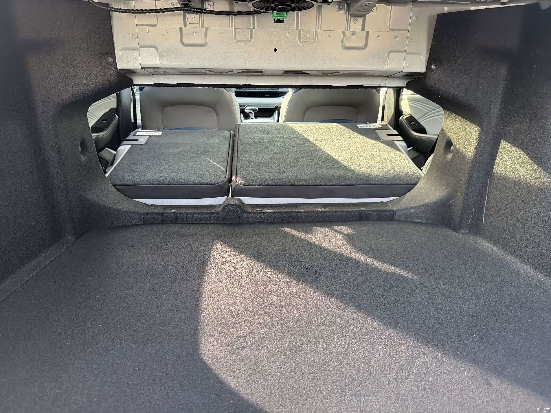 Geely Preface, 2021 12