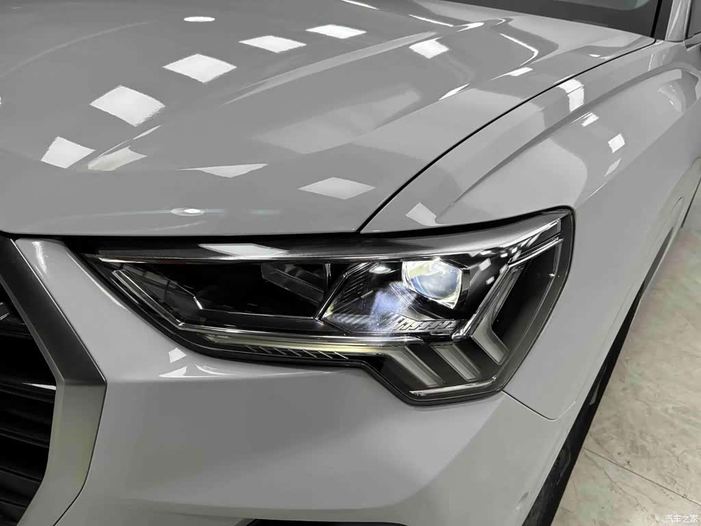 Audi Q3, 2022 18