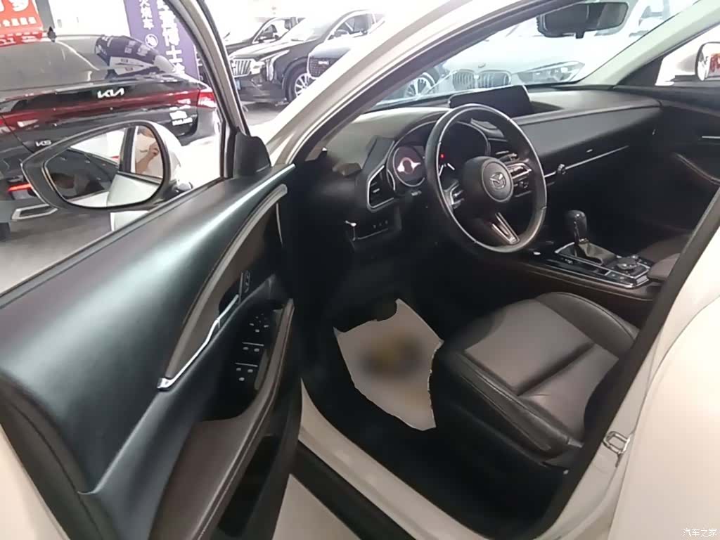 Mazda CX-30, 2021 12