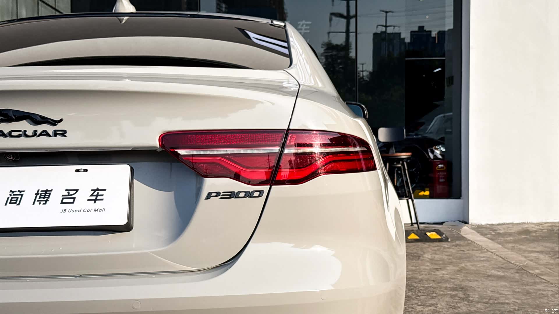 Land Rover XEL, 2020 все фото
