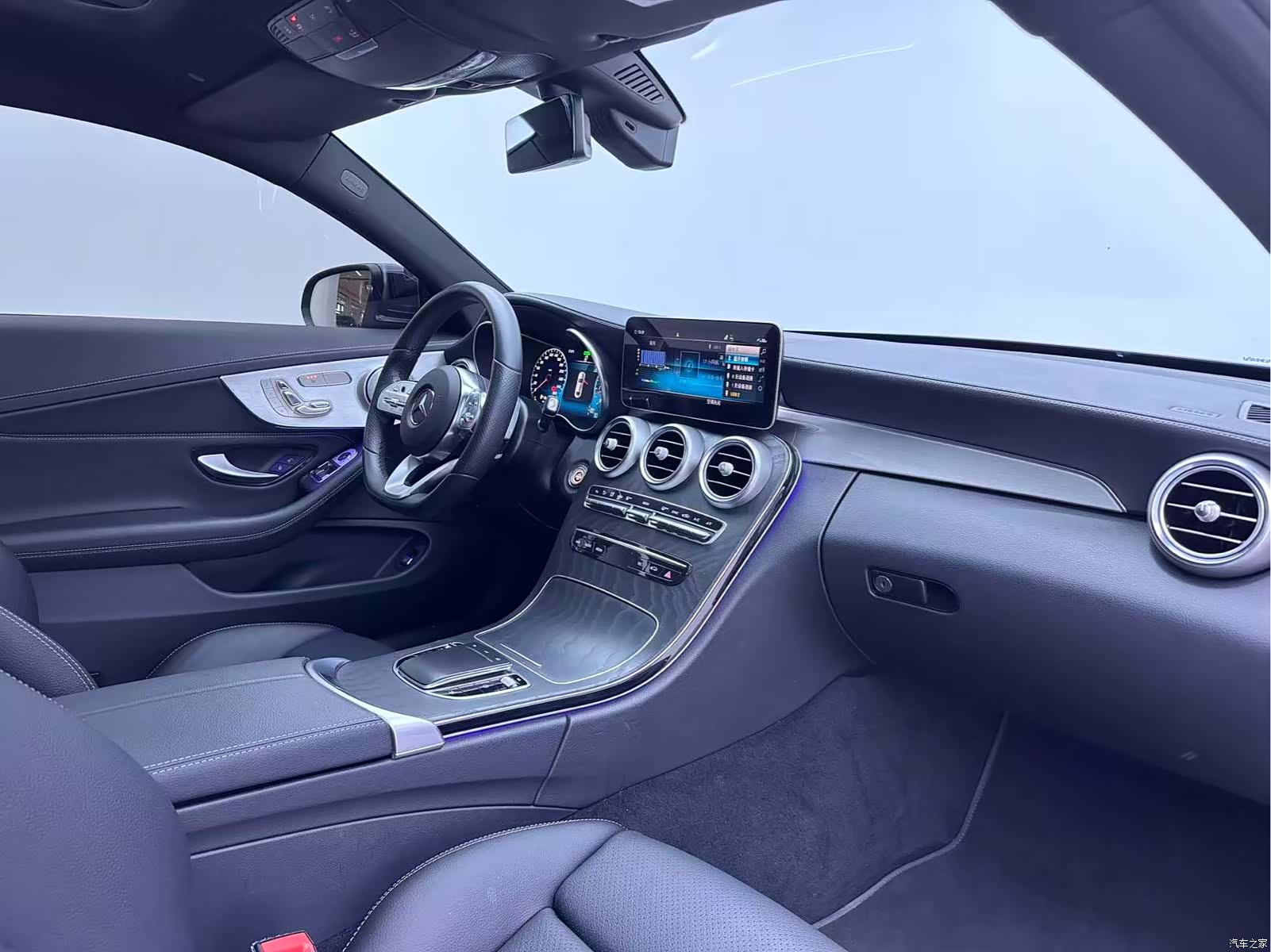 Mercedes-Benz C-Class, 2022 10