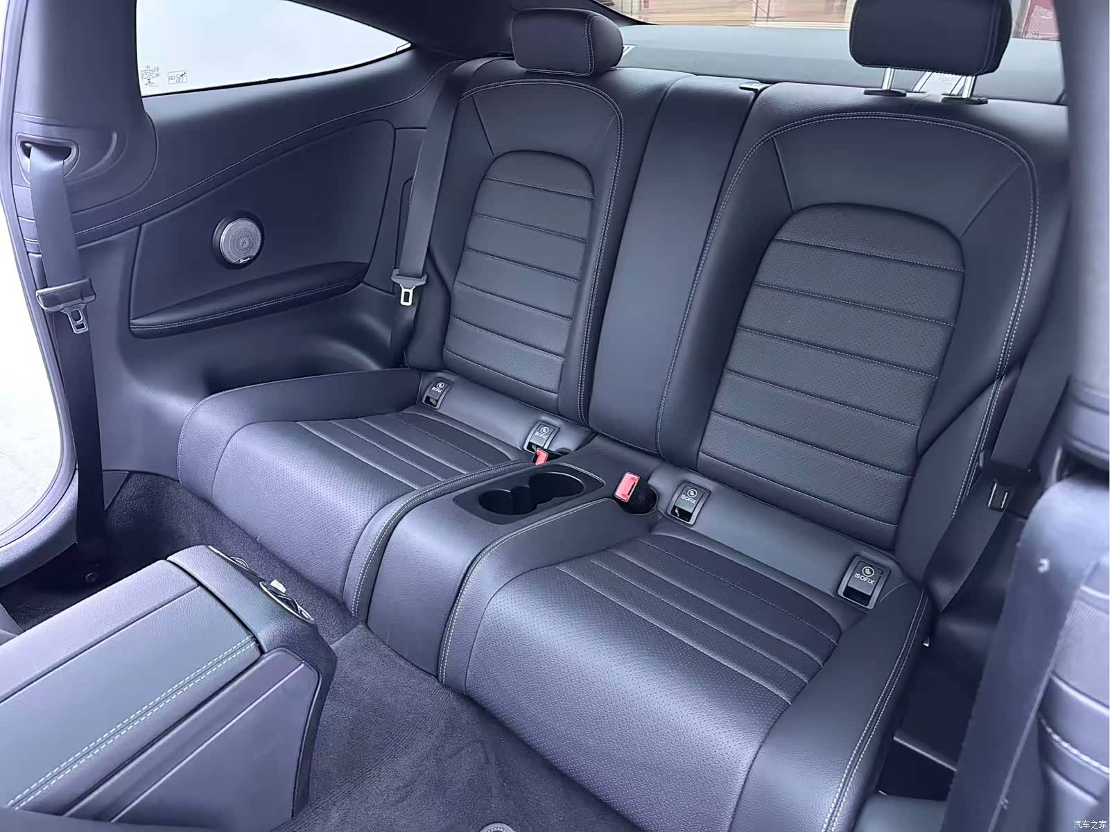 Mercedes-Benz C-Class, 2022 15