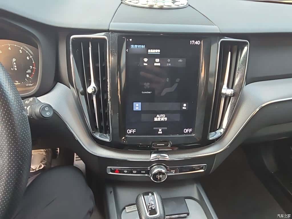 Volvo XC60, 2018 6