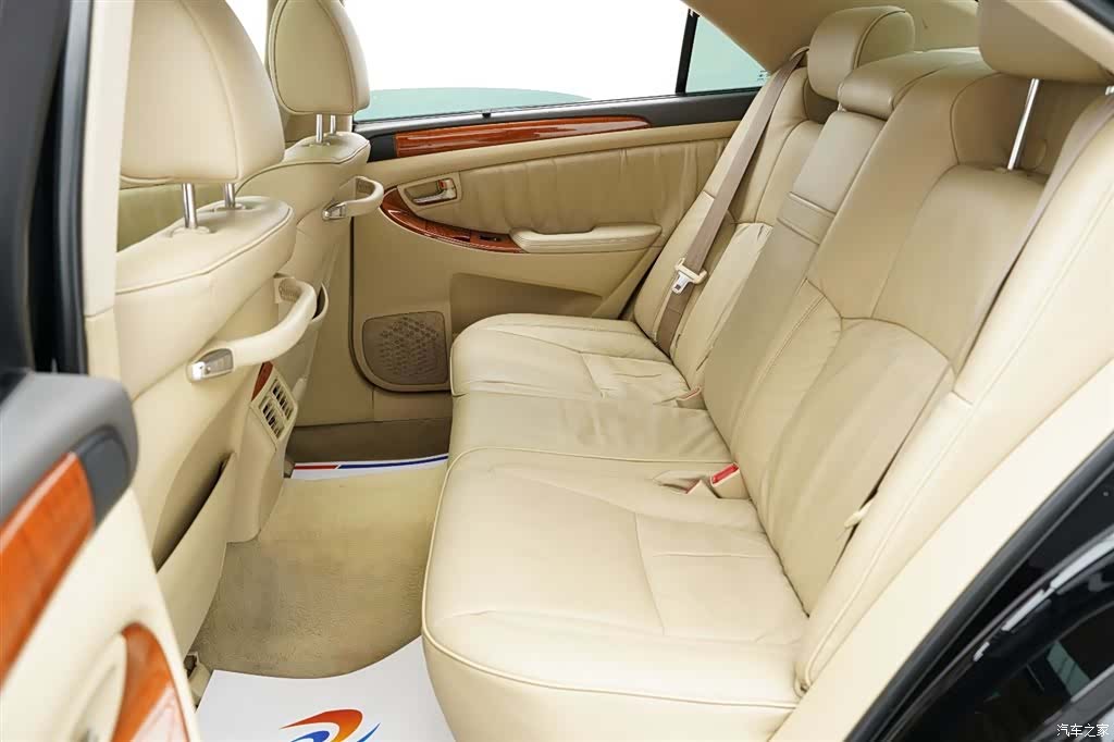 Toyota Crown, 2007 13