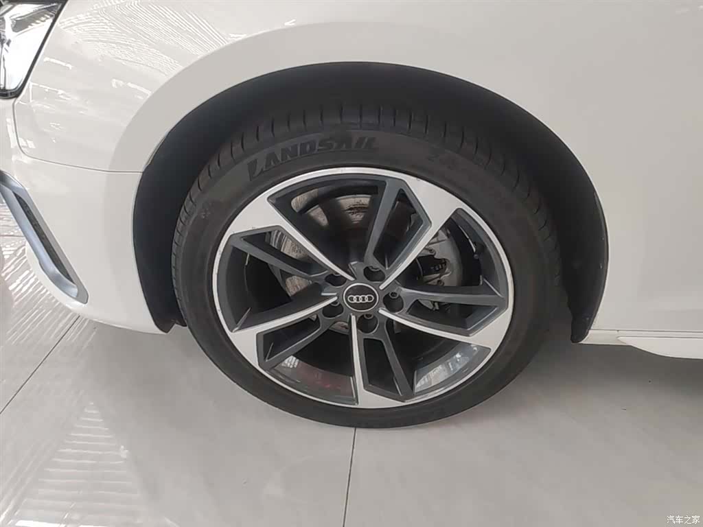 Audi A4L, 2021 23
