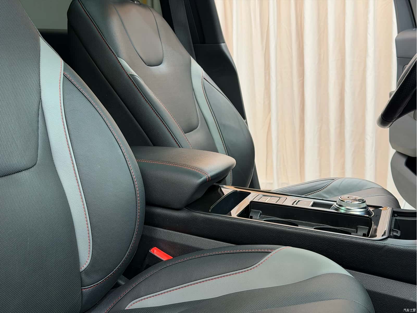 Ford Edge, 2020 12