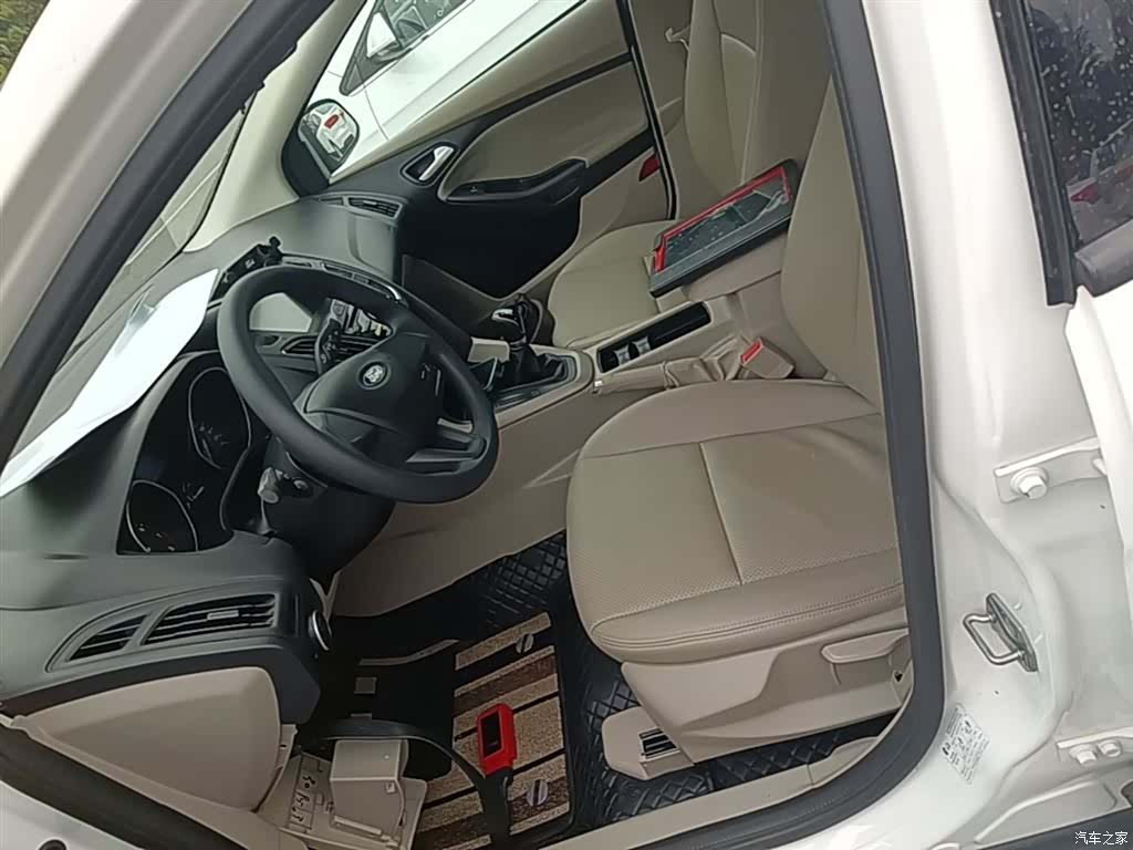 Ford Focus, 2017 15