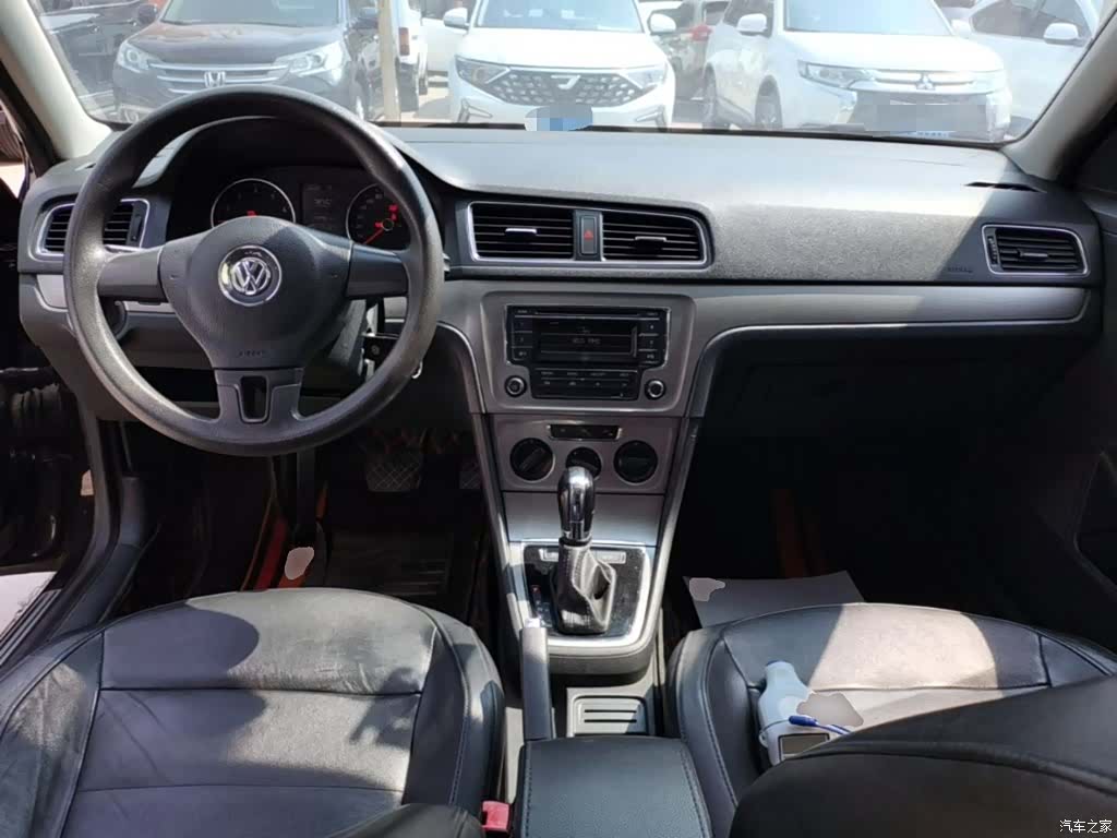 Volkswagen Lavida, 2017 10