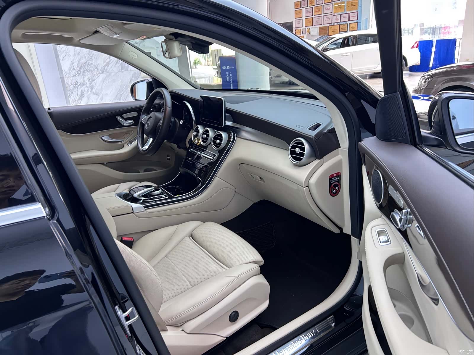 Mercedes-Benz GLC, 2018 10