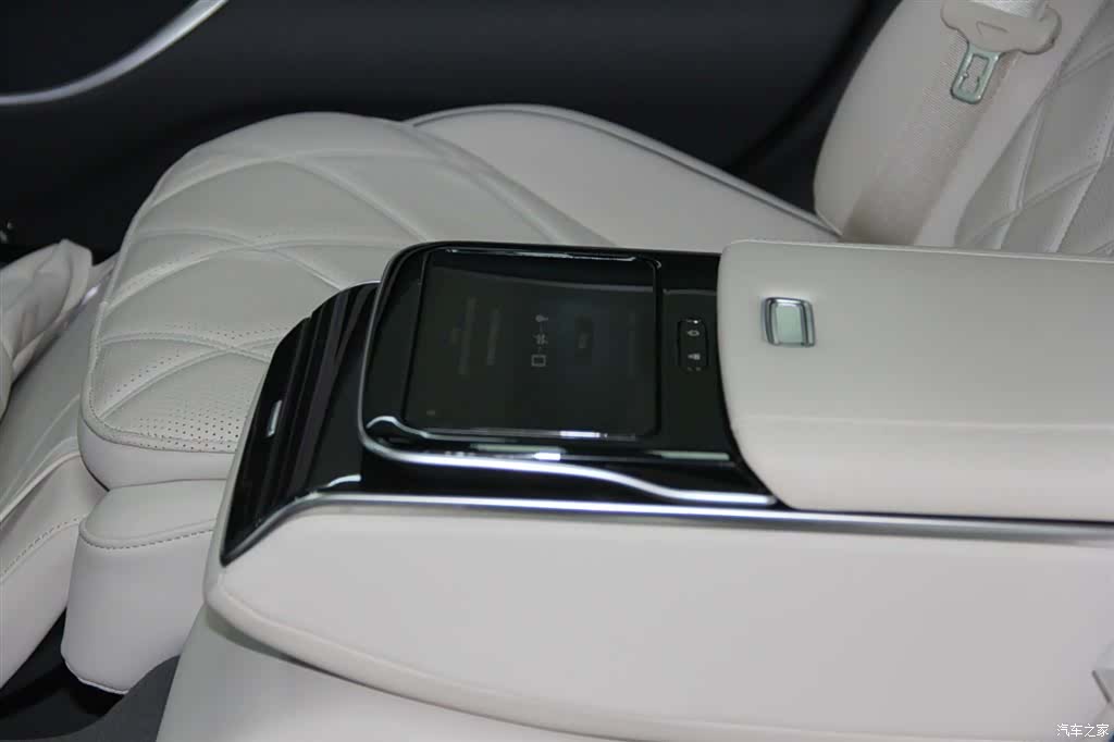 Maybach S-Class, 2025 26