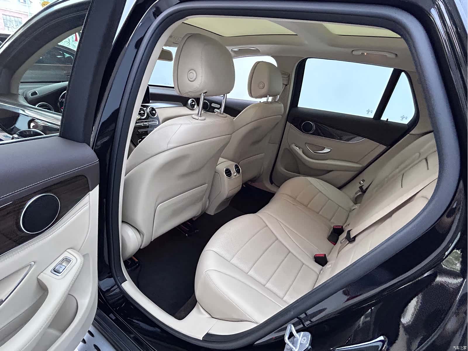 Mercedes-Benz GLC, 2018 9