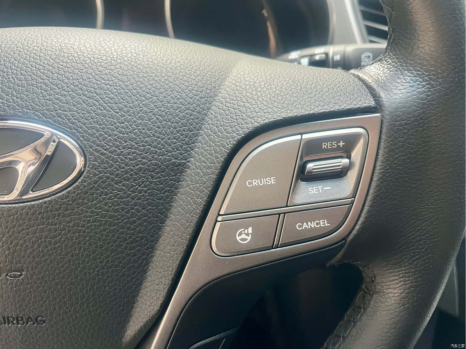 Hyundai Santa Fe, 2016 10