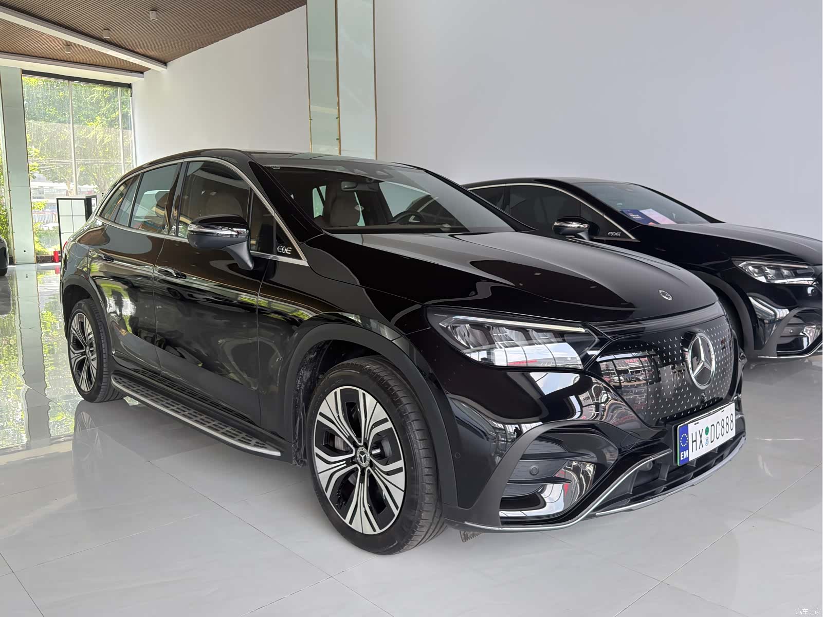 Mercedes-Benz EQE, 2025 3