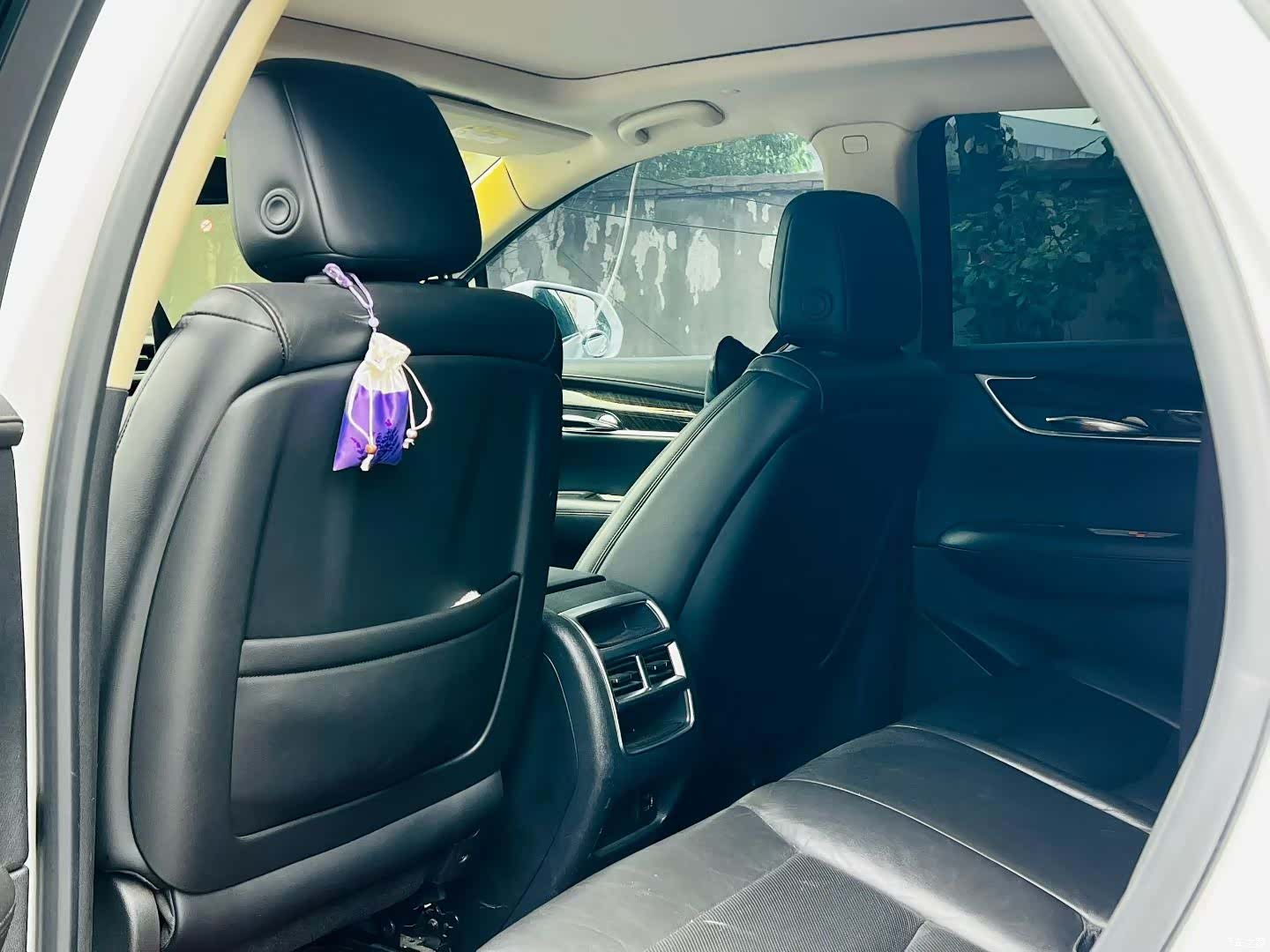 Cadillac XT5, 2017 6