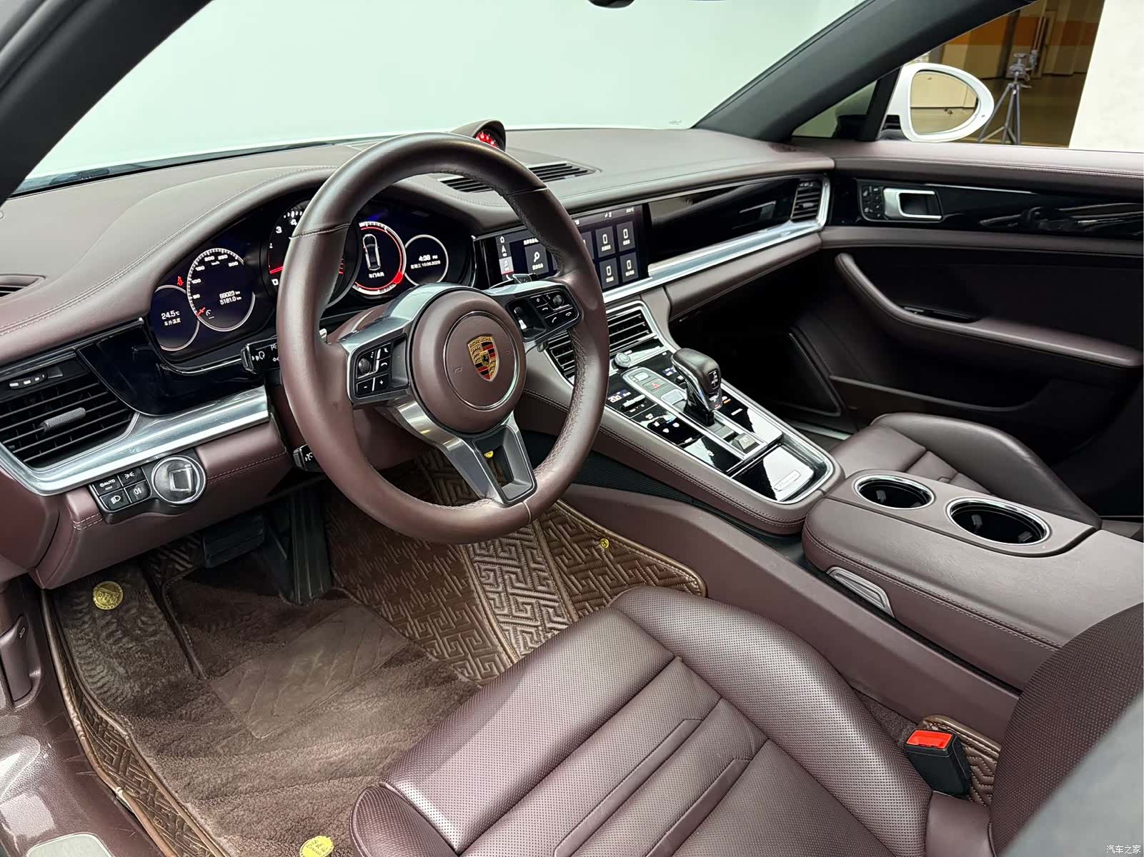 Porsche Panamera, 2020 10