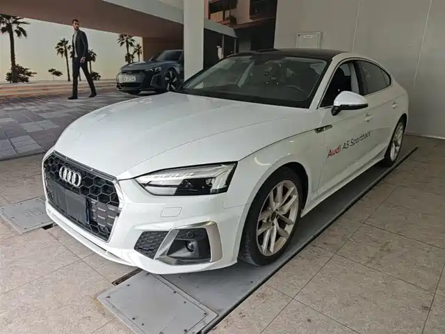 Audi A5 2024 — купить из Китая под заказ