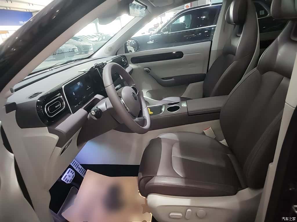 Leapmotor C11, 2023 15