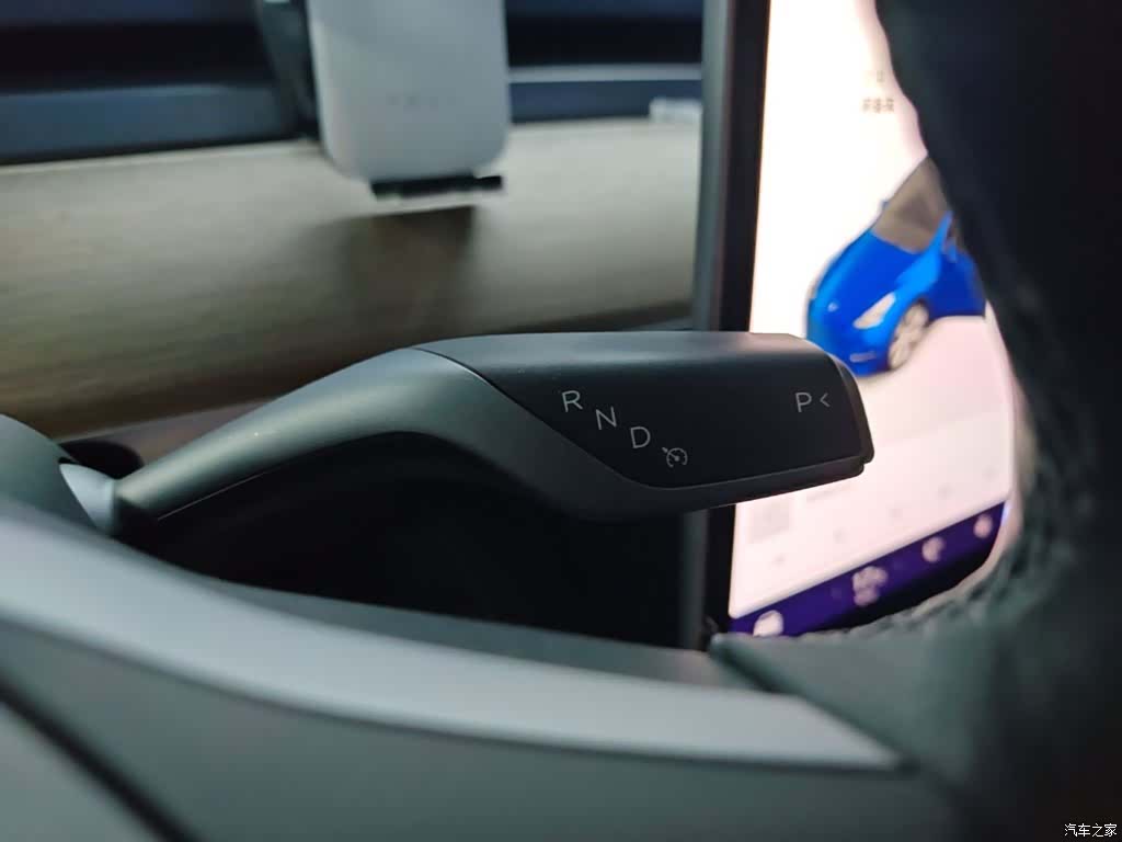 Tesla Model Y, 2021 14