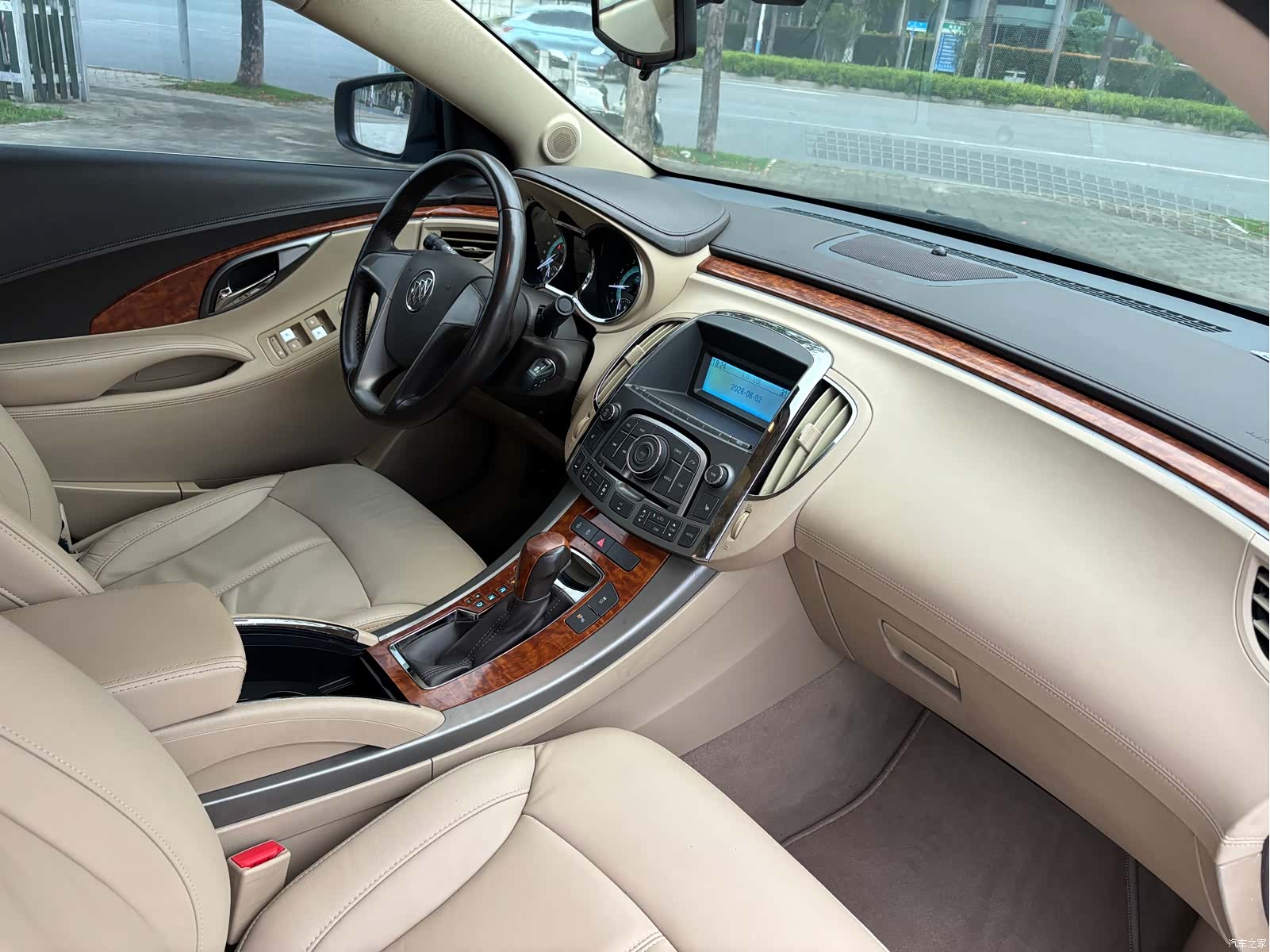 Buick LaCrosse, 2013 15