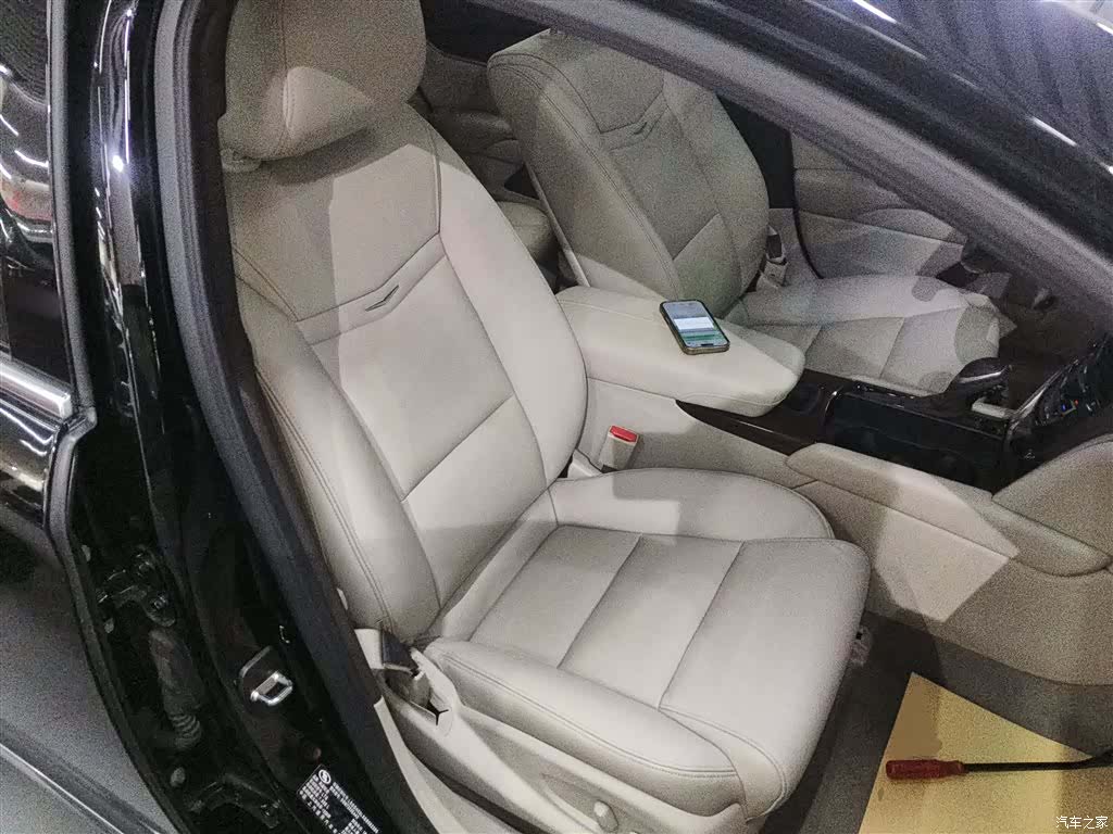 Cadillac XTS, 2016 25
