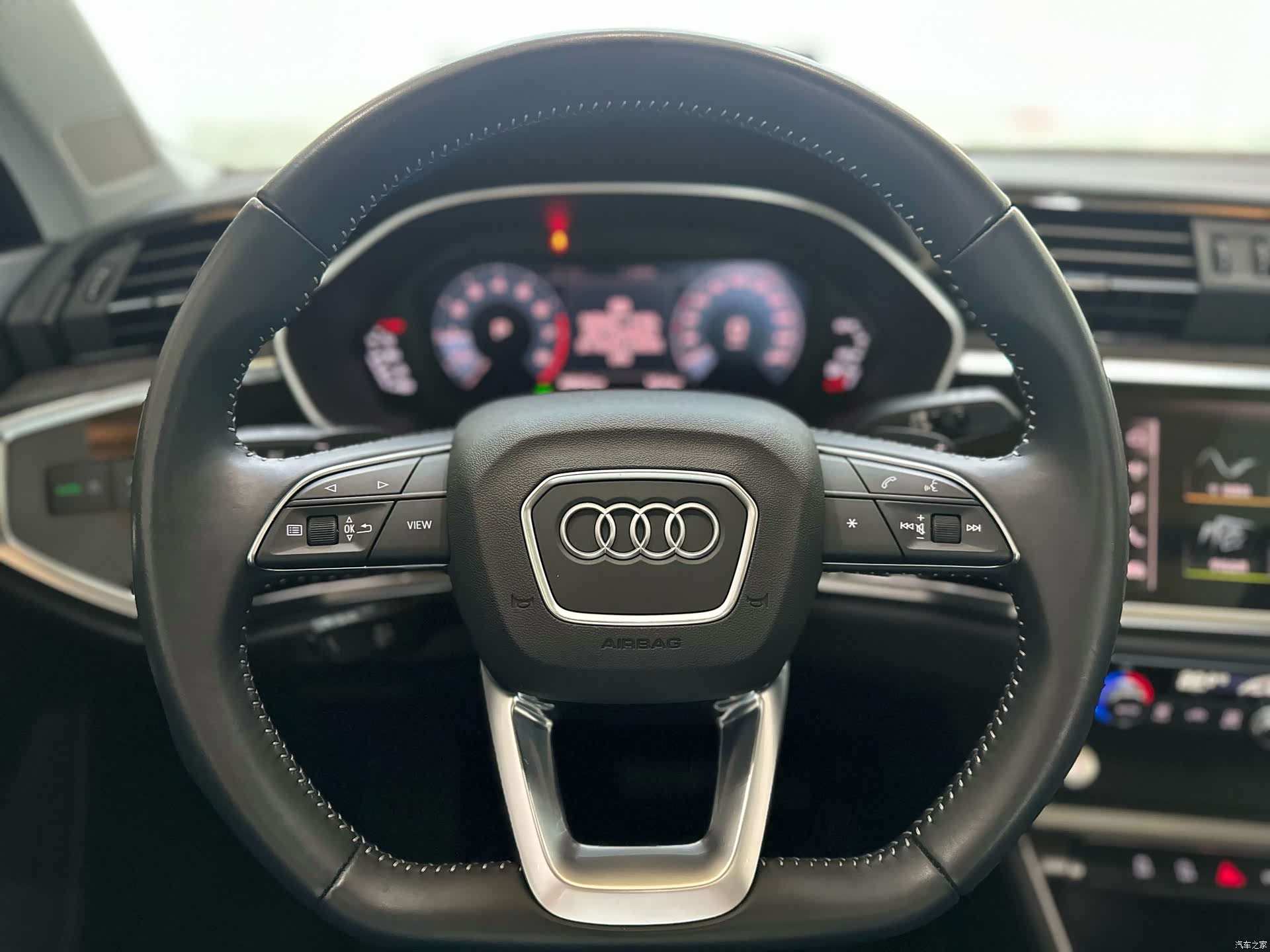 Audi Q3, 2021 8