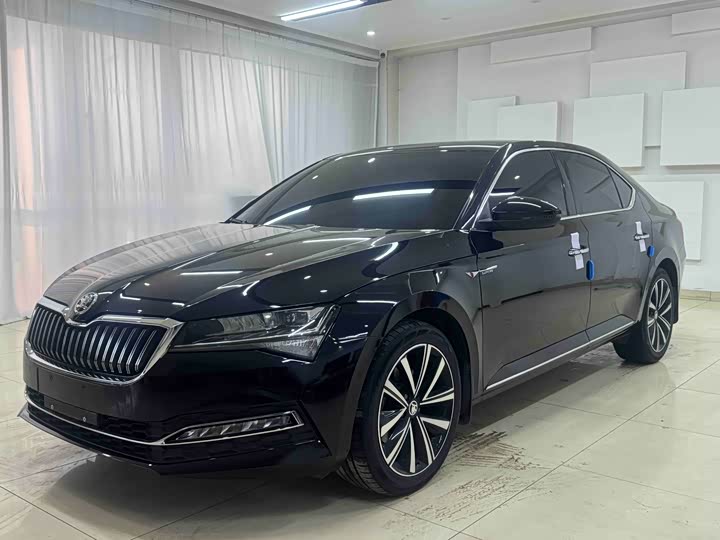 Skoda Superb B8 TSI280 DSG Executive 2022