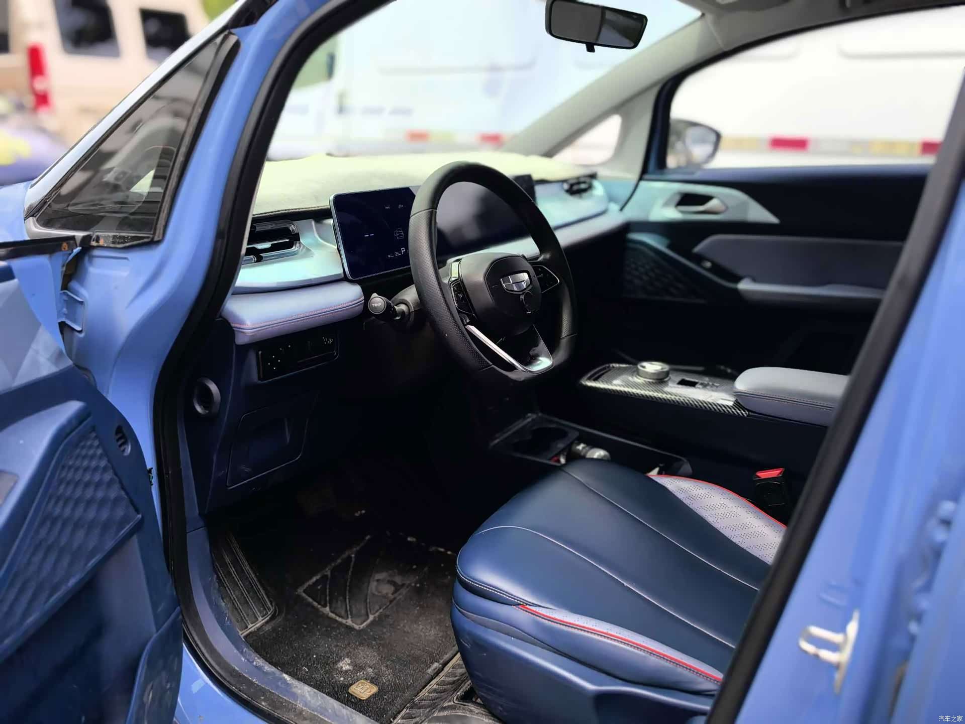 Geely E, 2022 10
