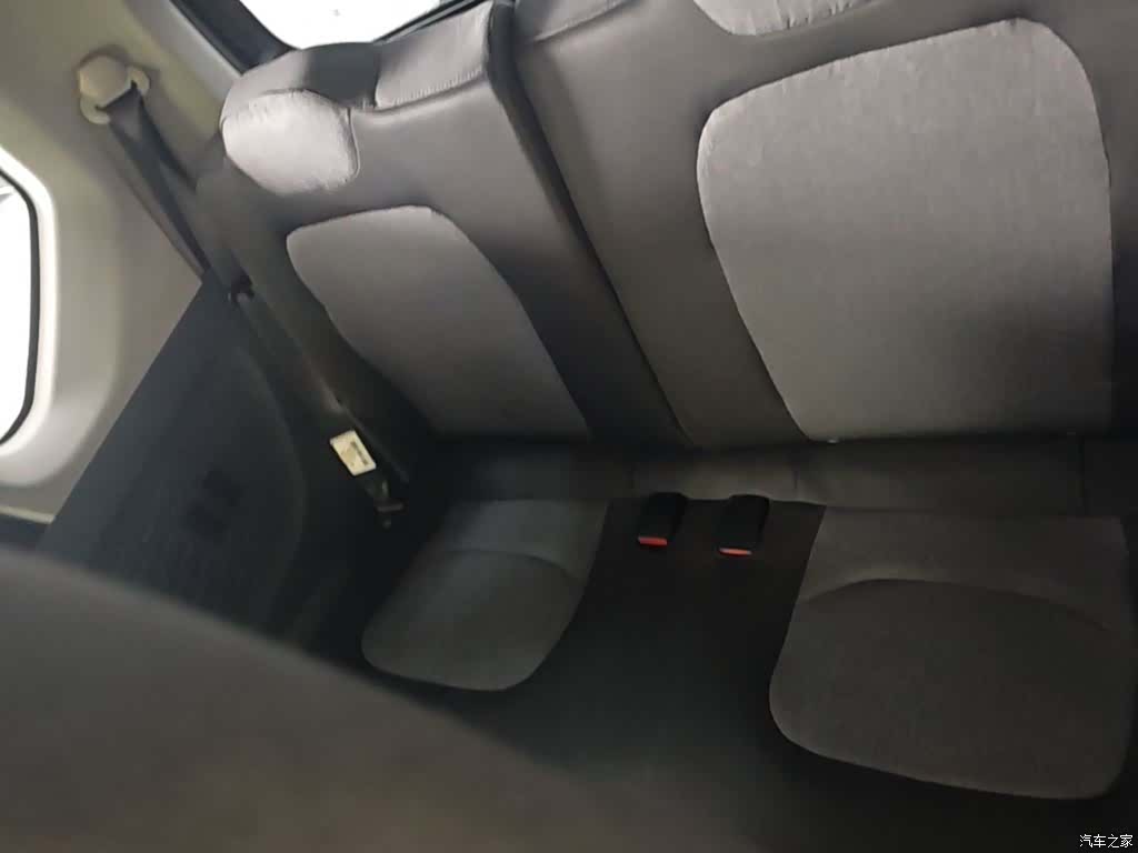 Wuling MINIEV, 2021 17