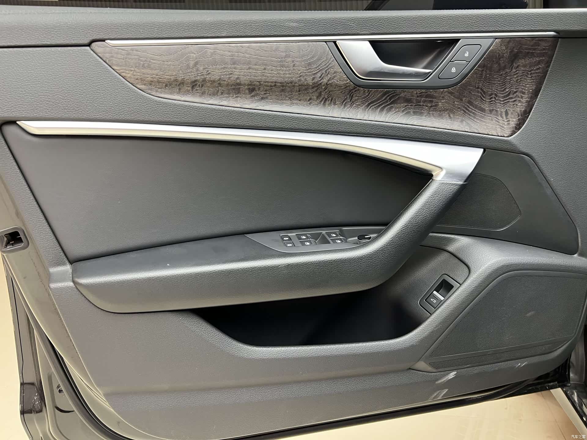 Audi A6L, 2022 12
