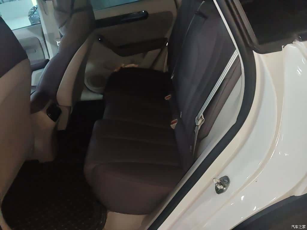 Leapmotor C11, 2023 17