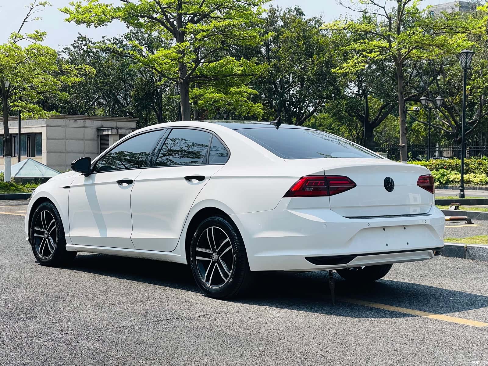 Volkswagen Lamando, 2021 4