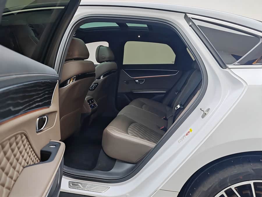 BYD Han 2023, фото 17
