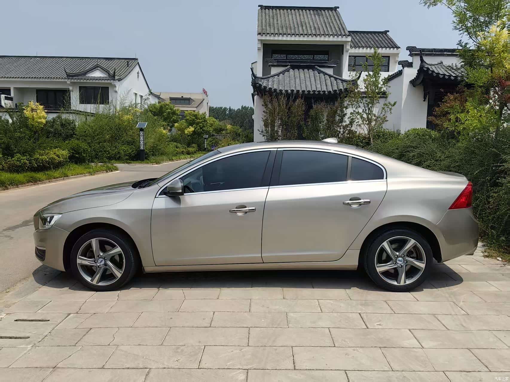 Volvo S60, 2016 3