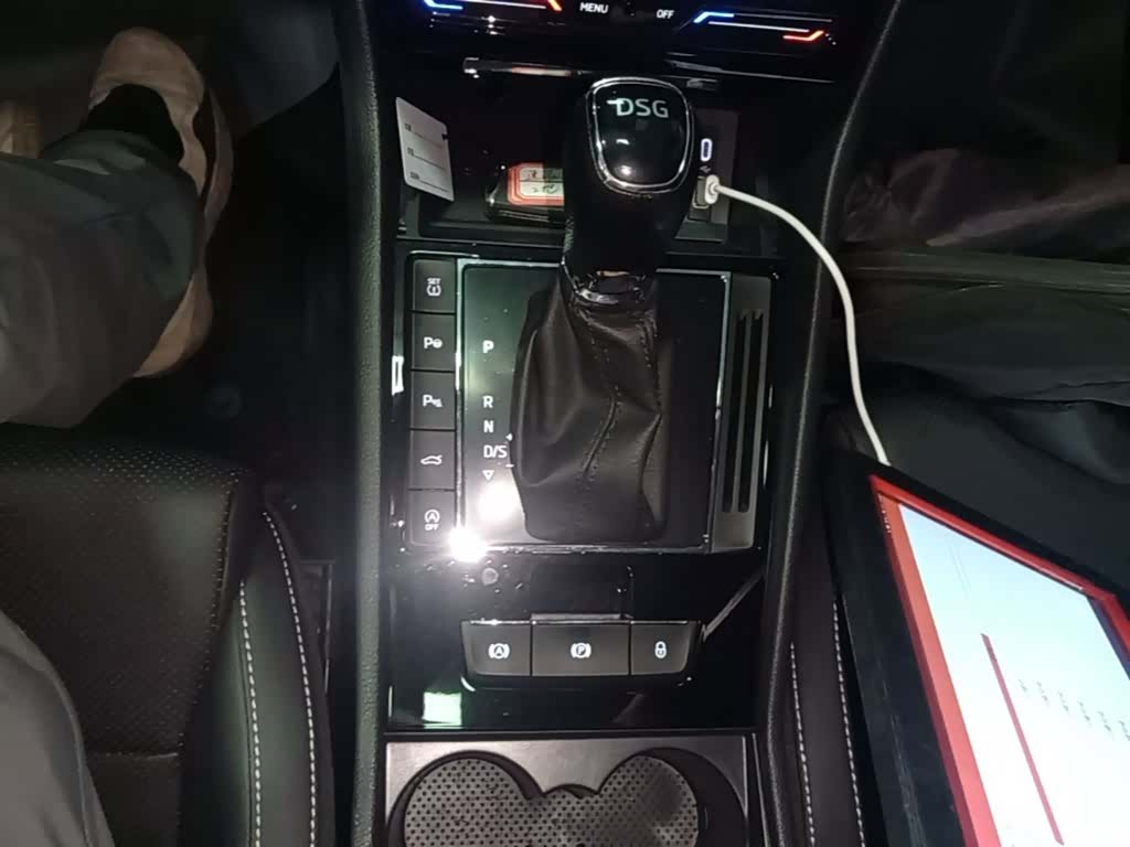 Skoda Superb, 2024 14