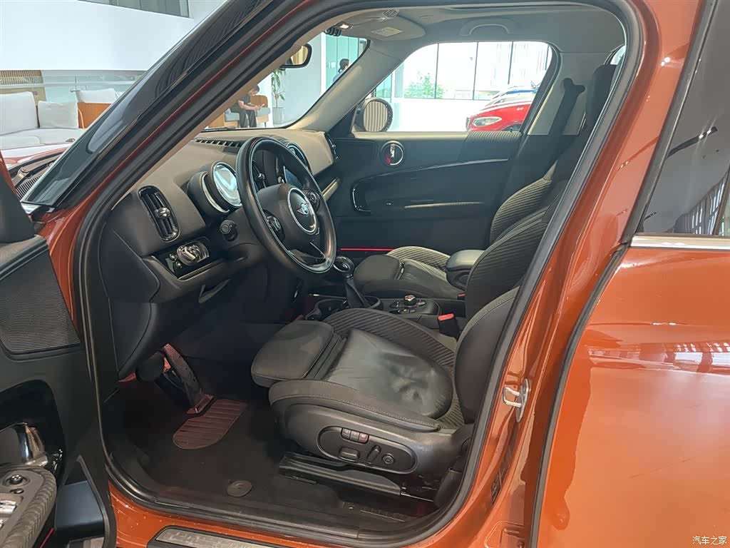Mini Countryman, 2018 9