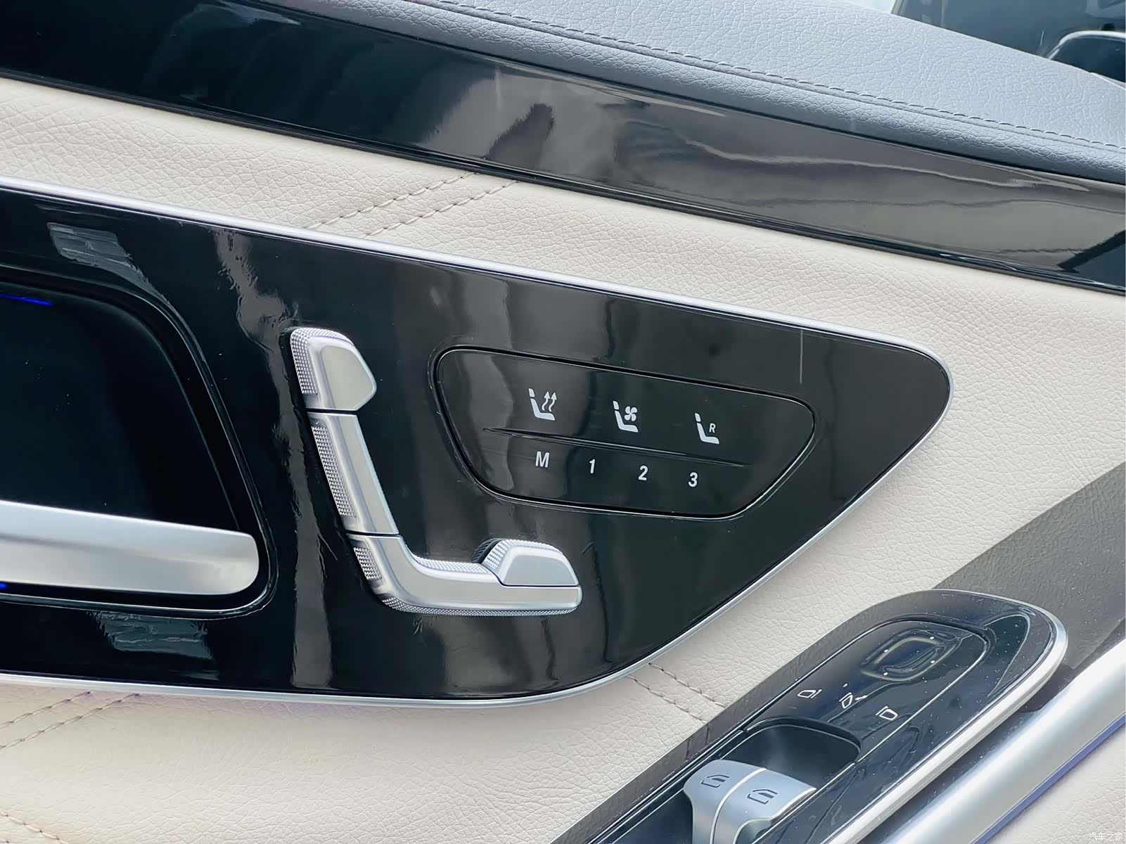 Maybach S-Class, 2021 11