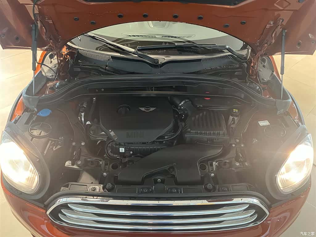 Mini Countryman, 2018 13