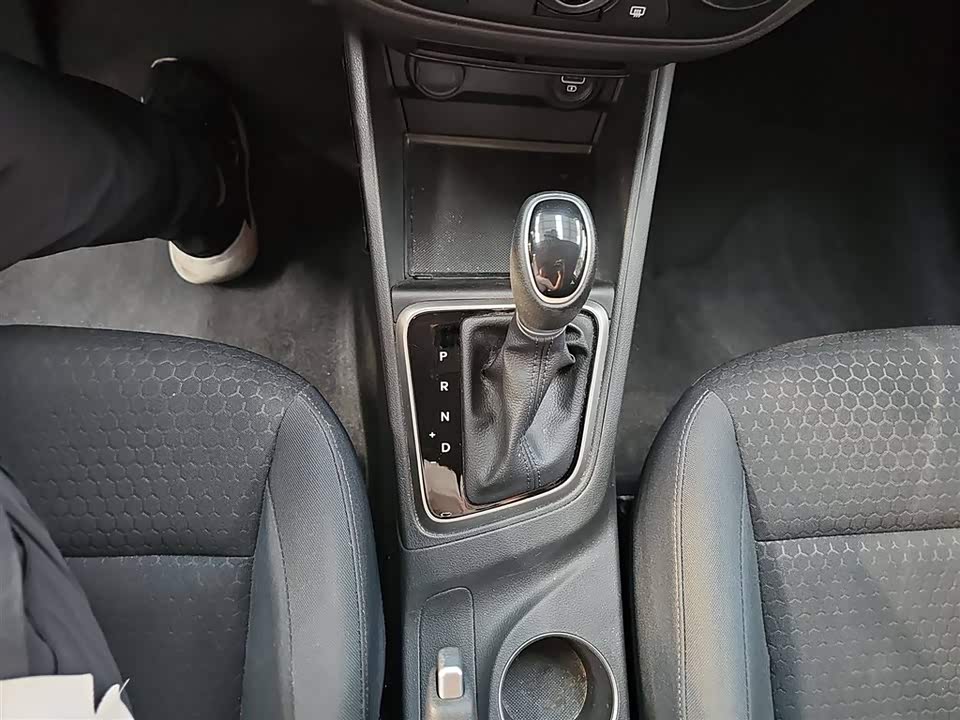 Hyundai Accept