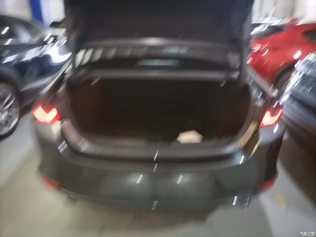 Mazda Mazda3, 2022 19