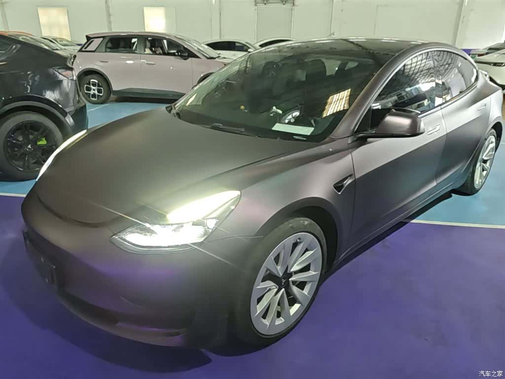Tesla Model 3, 2022 1