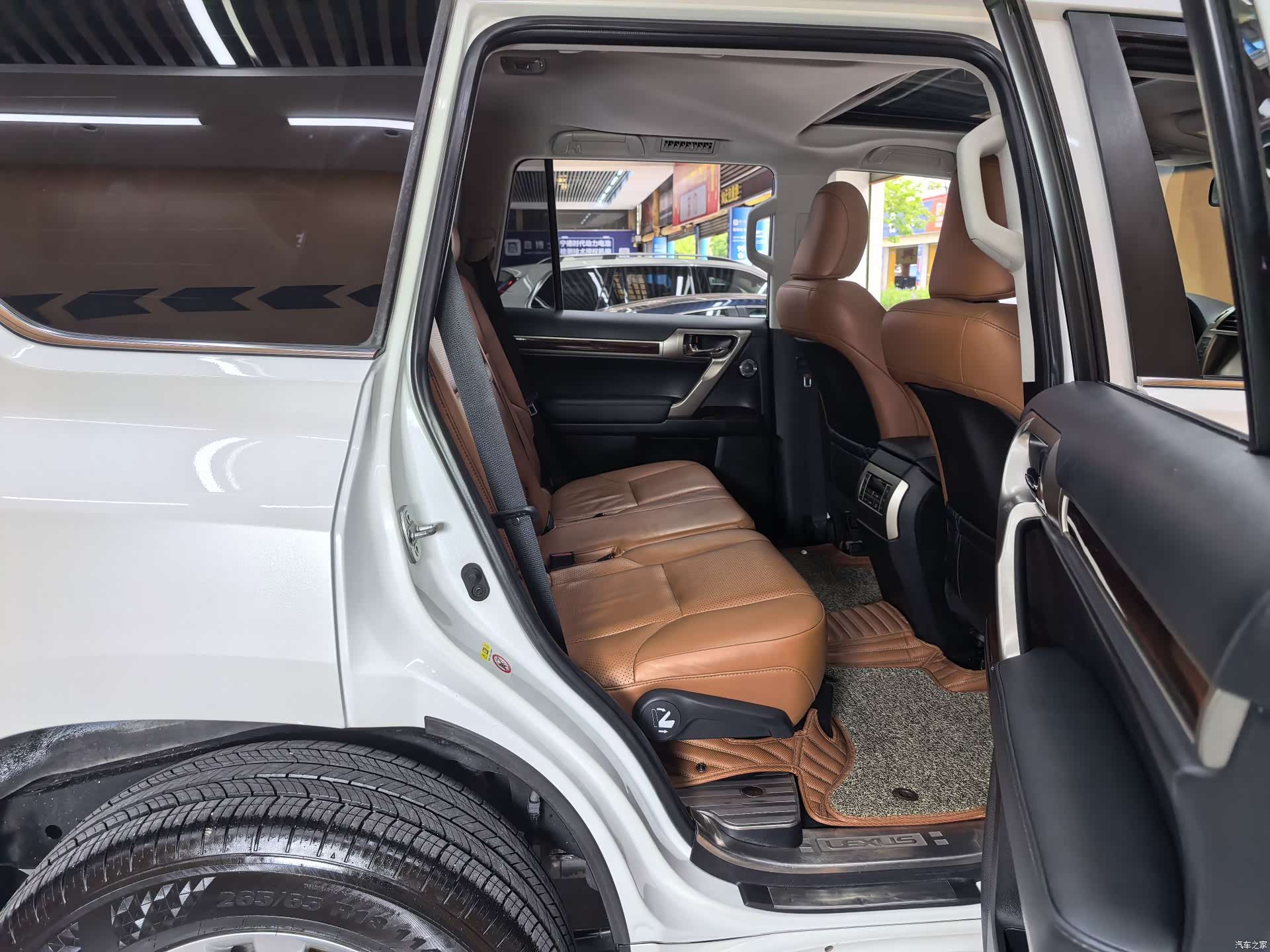 Lexus GX, 2016 14