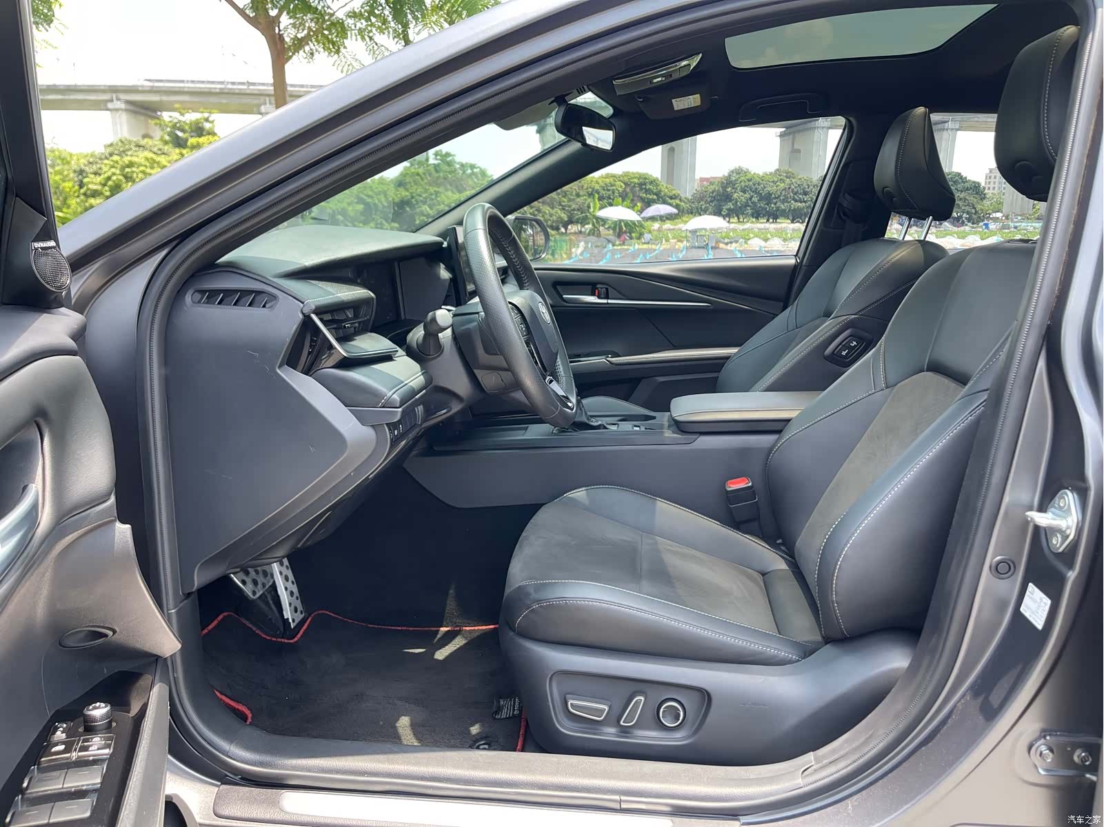 Toyota Camry, 2025 20