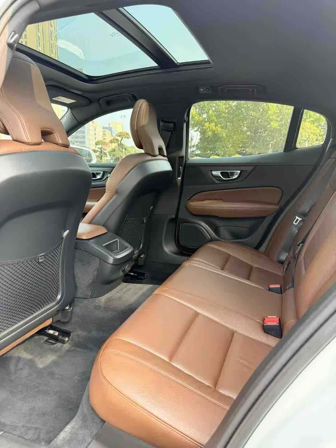 Volvo S60, 2023 4